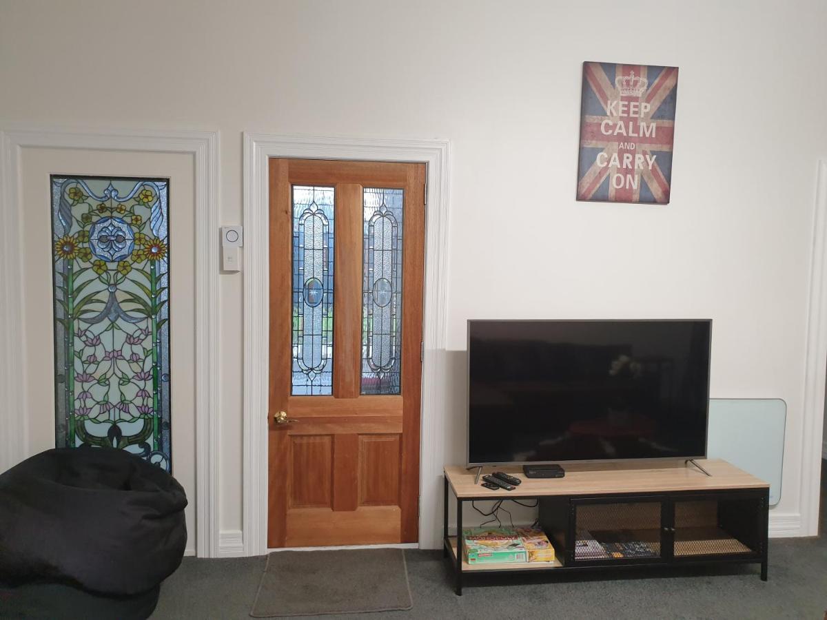 Blackfern Boutique Te Kuiti Luaran gambar