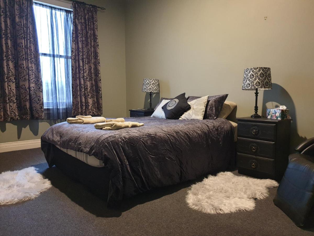 Blackfern Boutique Te Kuiti Luaran gambar